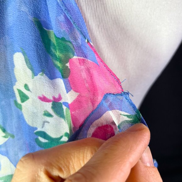 LAUREN Ralph Lauren Sheer Crepe Silk Scarf Ruffled Floral - Picture 7 of 9